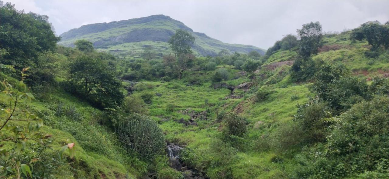 Golden Resort And Farm Nashik Exteriör bild